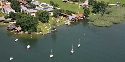 Pensionen - Parkplatz: gebührenpflichtig in Gehweite - Steindorf am Ossiacher See - Die Lage - See-Areal Steindorf