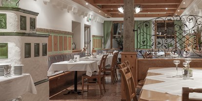 Pensionen - Restaurant - Holzhäuseln bei Wilhelmsberg - Gaststube - Gasthof Scherzl