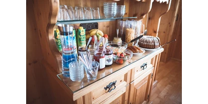 Pensionen - Kühlschrank - Weyer (Bramberg am Wildkogel) - Auf dem Frühstücksbuffet ist bestimmt für jeden etwas schmackhaftes dabei.....  - Gästehaus Stotter