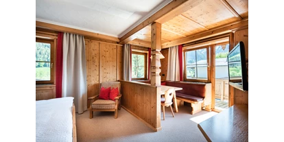 Pensionen - Umgebungsschwerpunkt: Fluss - Welzelach - Das Familienzimmer hat zwei getrennte Schlafräume  - Gästehaus Stotter