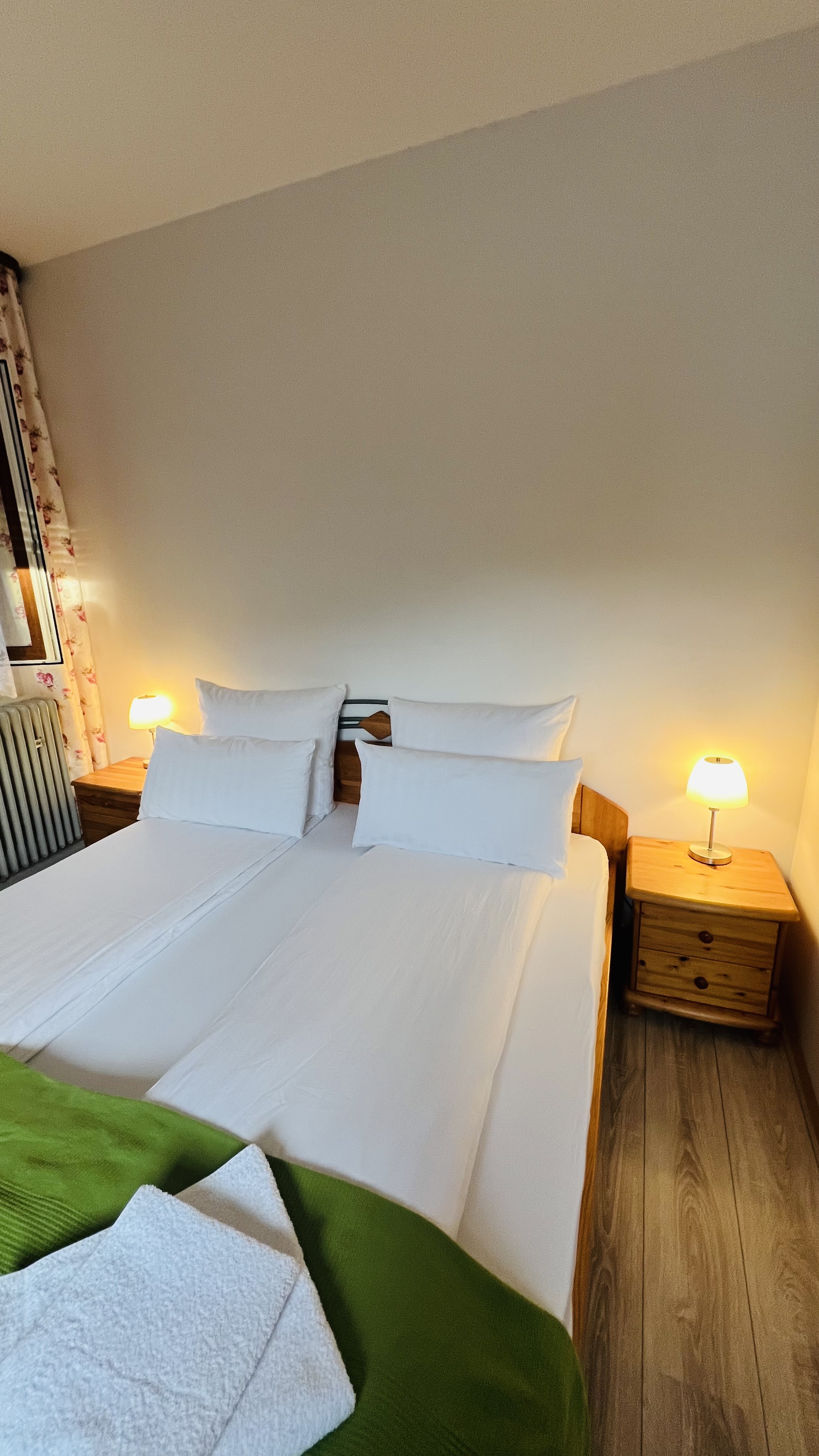 Frühstückspension - Doppelbett  - Hotel Hirsch Fluorn Schwarzwald 