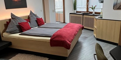 Pensionen - Fahrradverleih - Königseggwald - 2-Raum Apartment - Gästehaus Aachblick am Bodensee, exklusive Apartments