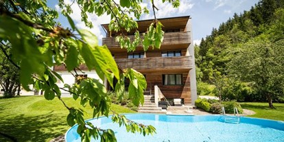 Pensionen - Pool - Hausmanning (Schlierbach, Oberschlierbach) - Hotel Garni Wallner