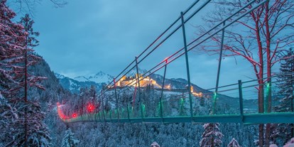 Pensionen - Umgebungsschwerpunkt: Berg - Highline 179 Sommer und Winter - KOMFORT-FEWO BERGWELT HAHNENKAMM   - Lechtal - So/Wi