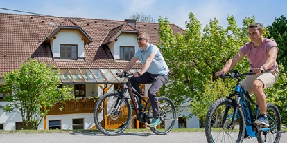 Pensionen - Garage für Zweiräder - Randegg - Ferienhof Pfaffenlehen