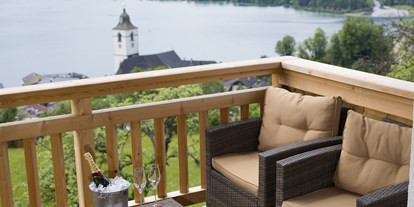 Pensionen - Frühstück: serviertes Frühstück - Blick vom Balkon - Urlaub am Altroiterhof