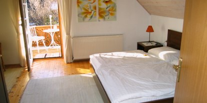 Pensionen - Garten - Voglhub (Straßwalchen) - Ferienwohnung Nr.5, für 2-3 Gäste, ca. 50 qm - Gästehaus Sonnenwinkel