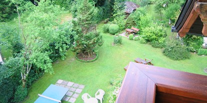 Pensionen - Umgebungsschwerpunkt: Fluss - Seeblick (Straß im Attergau) - Garten mit Tischtennis - Gästehaus Sonnenwinkel