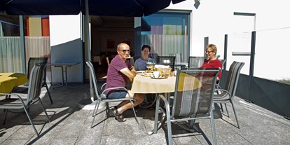 Pensionen - Garten - Lehen (Tumeltsham, Schildorn, Sankt Marienkirchen am Hausruck) - Pension Kappel Restaurant ,Cafe
