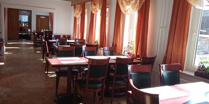 Pensionen - weitere Verpflegungsmöglichkeiten: Abendessen - Thüringen Süd - Hotel & Restaurant Schleusingen Zum Adlersberg