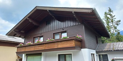 Pensionen - Balkon - Obertraun - Apartment Steira.wohn.zimmer