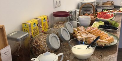 Pensionen - Kühlschrank - Frühstück in der Pension Laubenhof - Pension Laubenhof