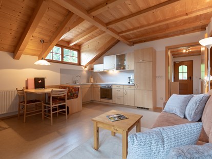Pensionen - Südtirol - Wohnküche Romanticsuite Apartment  PLUN - Haus Christian 
