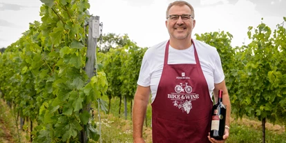 Pensionen - Garten - Bruck an der Leitha - Gastgeber, Winzer Pavol Kral - Pension Kral bike & wine