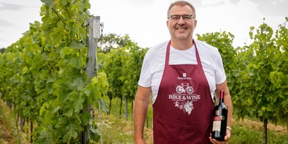 Pensionen - Kühlschrank - Mörbisch am See - Gastgeber, Winzer Pavol Kral - Pension Kral bike & wine