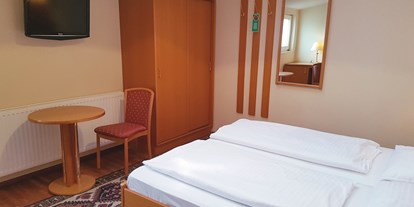 Pensionen - Kühlschrank - Gruberau - Komfort Doppelzimmer - Hotel Pension Haydn