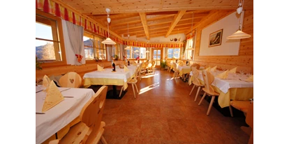 Pensionen - weitere Verpflegungsmöglichkeiten: Abendessen - San Cassiano - Speckstube Tlisöra
