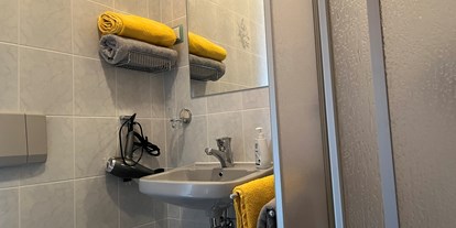 Pensionen - Garage für Zweiräder - Wörth (Rauris) - Badezimmer Johann - Haus Seebach 