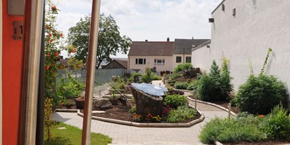 Pensionen - barrierefreie Zimmer - Patzmannsdorf - Schau- und Erlebnisgarten - Ökologisches Gästehaus Luger