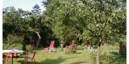Pensionen - Radweg - Engabrunn - Im Garten der Waldpension Mück - Waldpension Mück