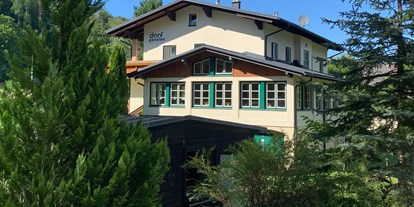 Pensionen - Garage für Zweiräder - Wiener Alpen - Dorfpension Mariahilfberg