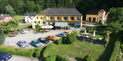 Pensionen - Umgebungsschwerpunkt: Fluss - Ahornleiten - Gasthof Krenn direkt neben dem Donauradweg. - Gasthof & Camping Krenn