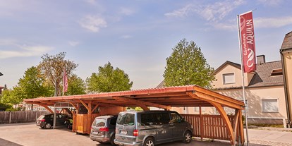 Pensionen - Umgebungsschwerpunkt: Stadt - Thal (Dunkelsteinerwald, Hafnerbach) - Carport - gratis Parkplätze - Gästehaus Aquilin