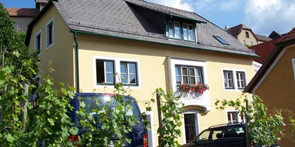 Pensionen - Garage für Zweiräder - Engabrunn - Gästehaus - Weingut u. Gästehaus Bernhard