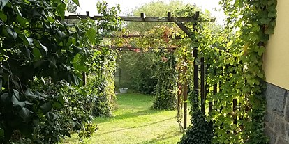 Pensionen - Umgebungsschwerpunkt: Stadt - Burkau - Zugang zum Garten - Genesungsort Landhaus Dammert