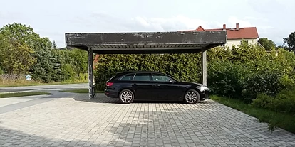 Pensionen - Garage für Zweiräder - Sachsen - Parkplatz - Genesungsort Landhaus Dammert