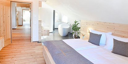 Pensionen - Terrasse - Schlafzimmer mit Luxusbad - Florineum