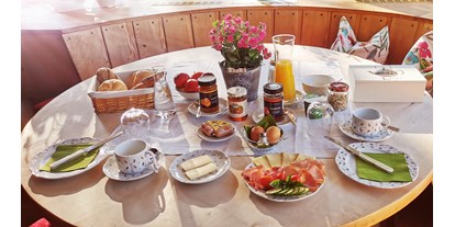 Pensionen - Frühstück: serviertes Frühstück - Großgmain - FRÜHSTÜCK - HOCHDÜRRNBERG Bed and Breakfast