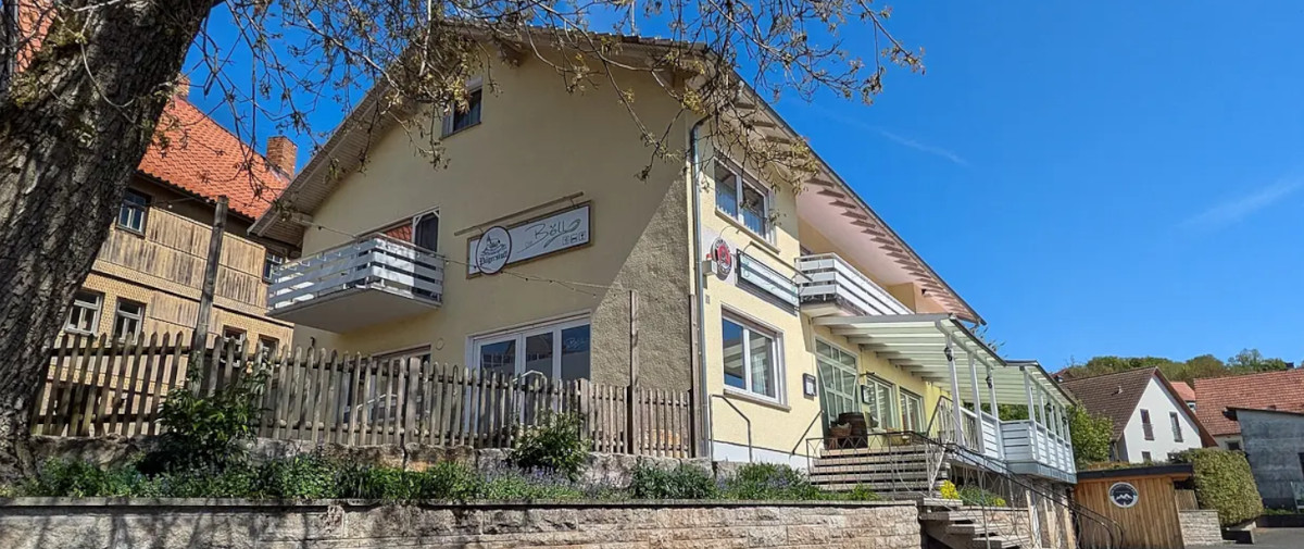 Frühstückspension - Aussenansicht Gasthaus Die Böll in Geroda - Gasthaus Die Böll