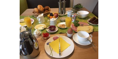 Pensionen - Frühstück: serviertes Frühstück - Schladming - Kontinentales Frühstück - Ferienhaus Eva Flachau