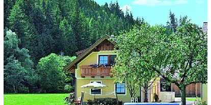 Pensionen - Garten - Steinwand (Krems in Kärnten, Rennweg am Katschberg) - Aussenansicht - Ferienwohnung Auenschuster