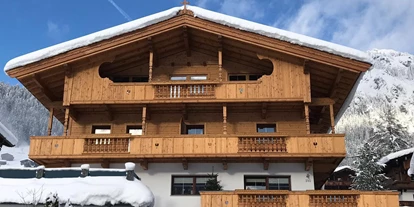 Pensionen - Wanderweg - Kirchberg in Tirol - Winterbild - Haus Raimund Urlaubsunterkunft