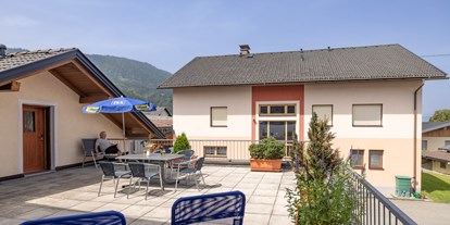 Pensionen - Skilift - Kärnten - haus-scheiblauer_ferienhuette_holiday-cottage_dachterrasse-sommerurlaub-familienurlaub-nassfeld - Haus Scheiblauer