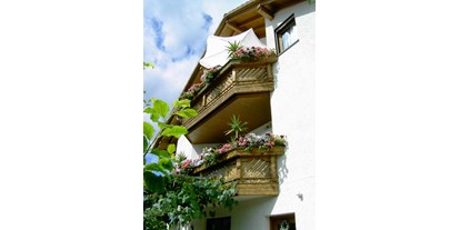 Pensionen - Parkplatz: kostenlos bei der Pension - Tösens - Balkon - Apart Haus Florian Imst Tirol