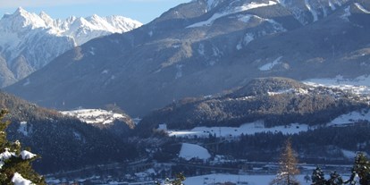 Pensionen - Terrasse - Obtarrenz - Aussicht vom Balkonappartement - Apart Haus Florian Imst Tirol