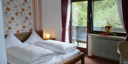 Pensionen - Fuchsmühl - Schlafzimmer von Appartement 5
 - Landhaus am Forst