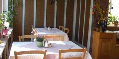 Pensionen - Restaurant - Eglfing - Frühstücksraum - Gästehaus Rosl