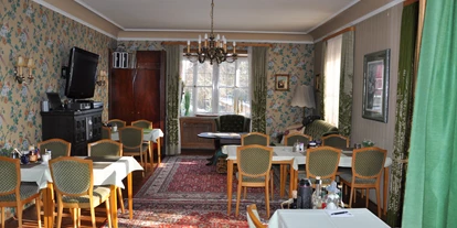 Pensionen - Restaurant - Burgheim - Frühstücksraum - Haus Gertrud