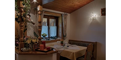 Pensionen - Kühlschrank - Brunn (Straßwalchen) - Unser Frühstücksraum - Gästehaus Heidi - Ihr Gästehaus mit Herz und Flair