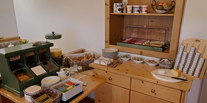 Pensionen - Umgebungsschwerpunkt: am Land - Brunn (Straßwalchen) - Das Frühstücksbuffet - Gästehaus Heidi - Ihr Gästehaus mit Herz und Flair