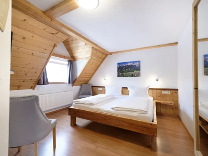 Pensionen - Art der Pension: Hotel Garni - Gröben (Berwang) - Kleines Doppelzimmer ohne Balkon - Hotel Garni Alpengruß