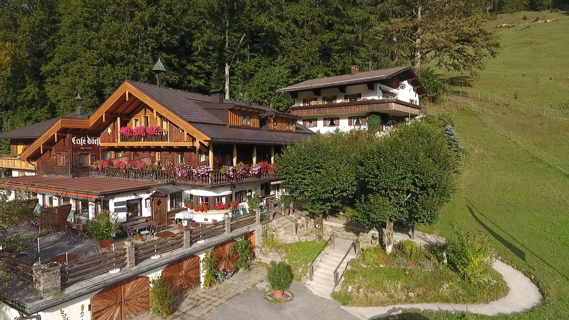 Frühstückspension - Cafe Dörfl