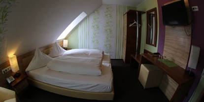 Pensionen - Garten - Roßtal - Doppelzimmer Haupthaus - Gästehaus Palmengarten