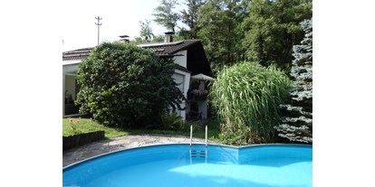 Pensionen - Pool - Großkarolinenfeld - Landhausvilla Ehrlich - Gästehaus Ehrlich