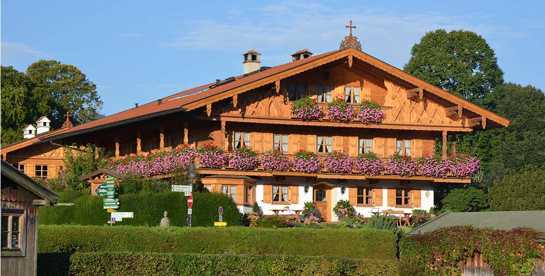 Frühstückspension - Gästehaus Fischerweber in Rottach-Egern
 - Hotel Garni Fischerweber