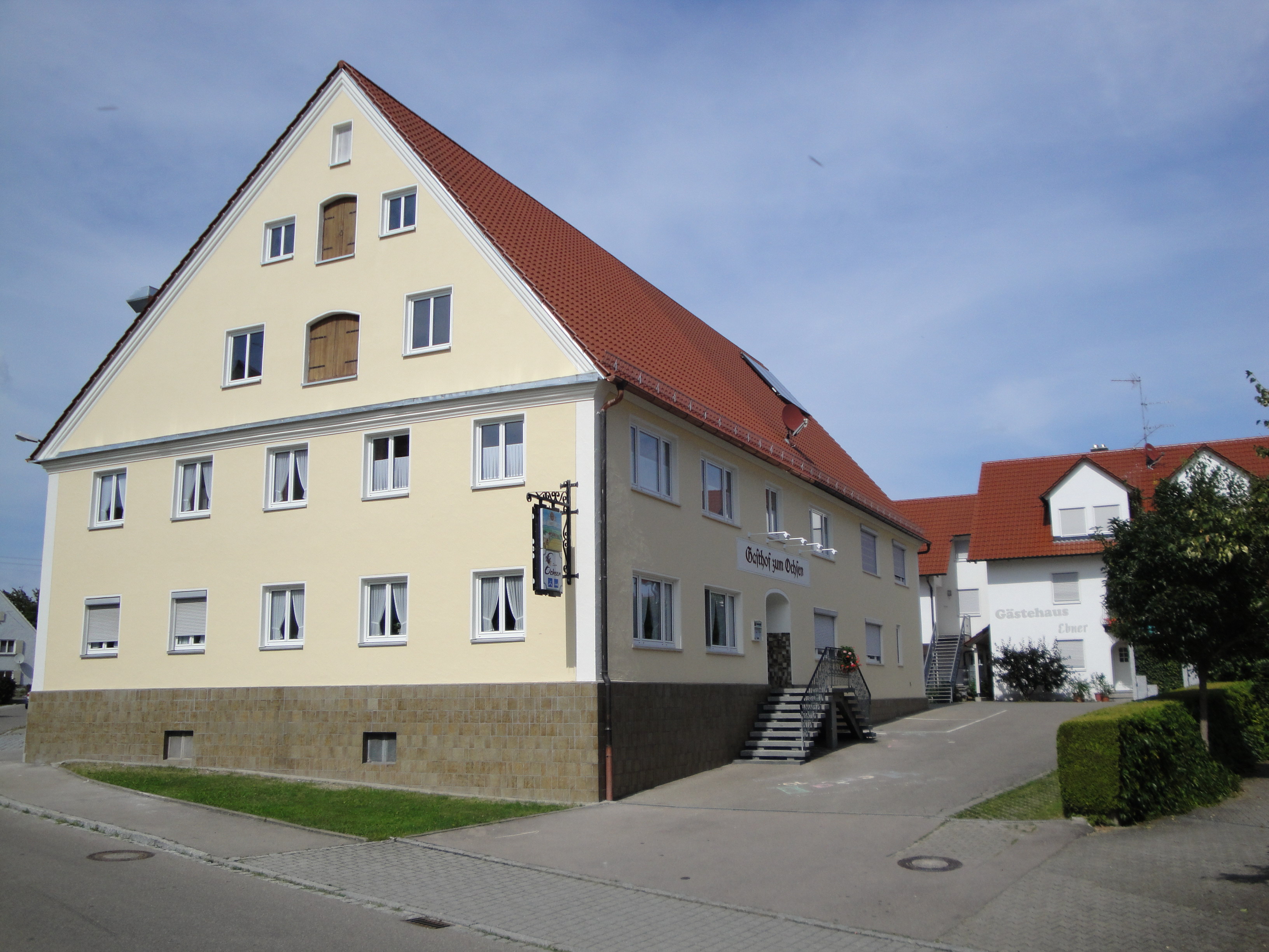 Frühstückspension - Gasthof Zum Ochsen mit Gästehaus - Gasthof Zum Ochsen